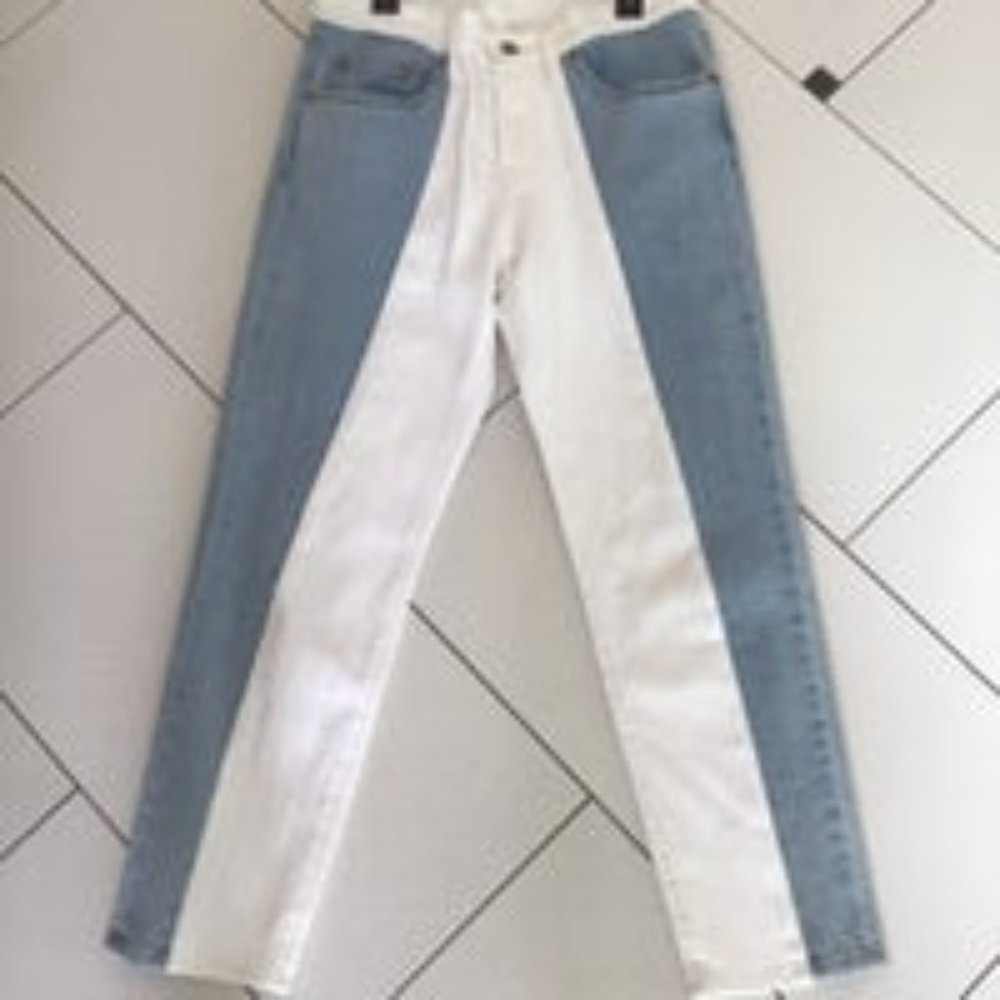Levis Blue and White Denim Jeans